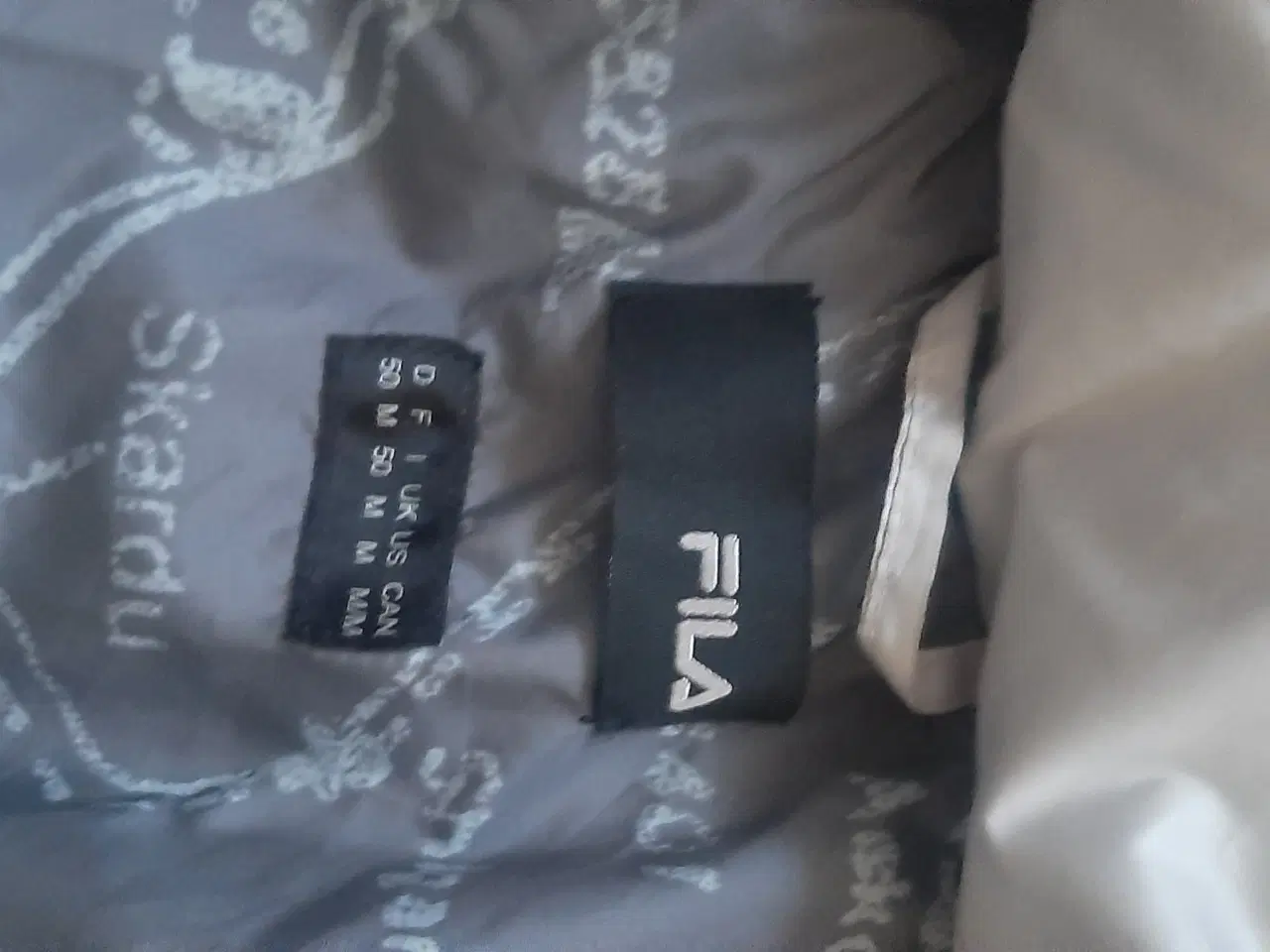 Billede 11 - Varm og let dunjakke