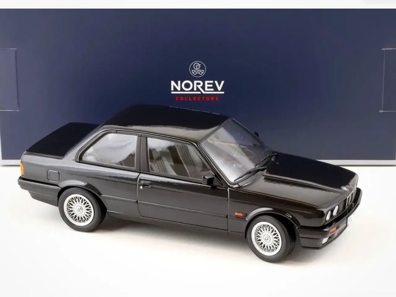 Billede 2 - 1:18 Bmw 325i e30 1988