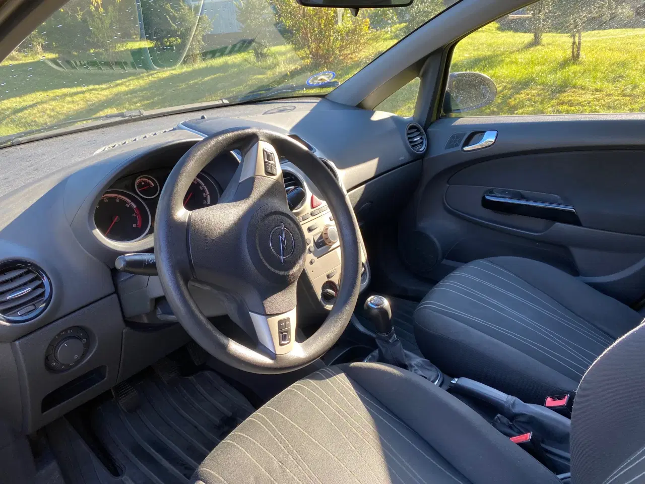 Billede 5 - Opel Corsa 1,2 med træk