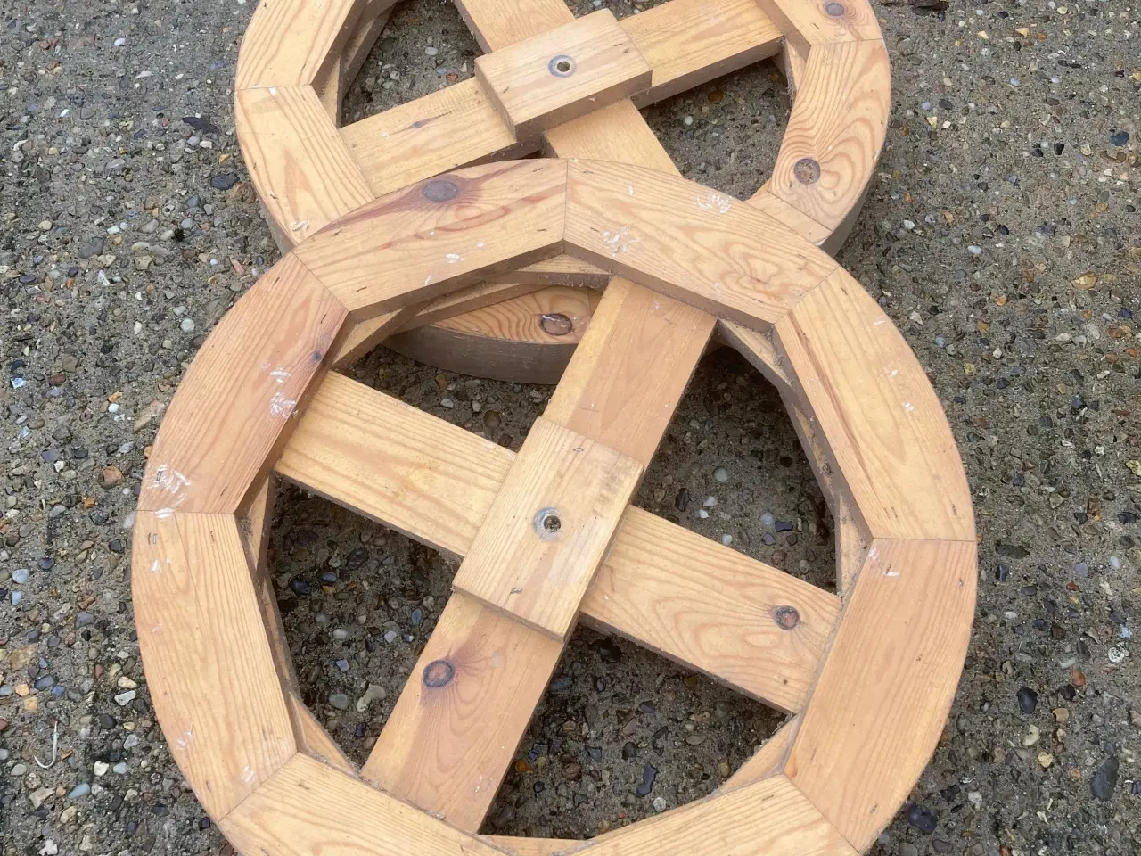 Billede 1 - Hjul af træ