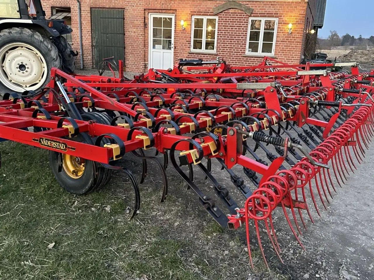 Billede 1 - Väderstad NZ Aggrressive NZA 800. Med dobbelt crossboard og efterharve