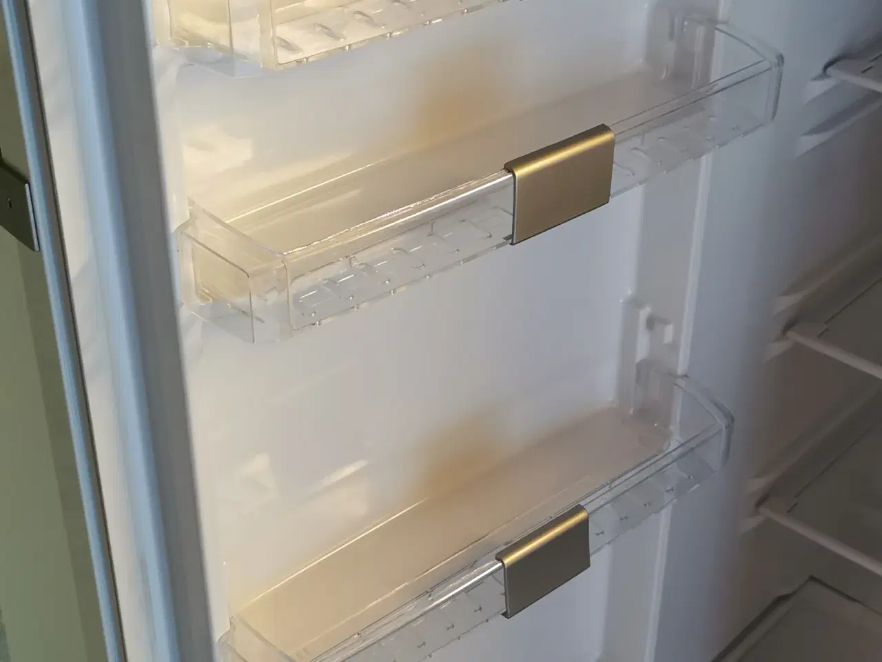 Billede 3 - Fritstående køleskab.