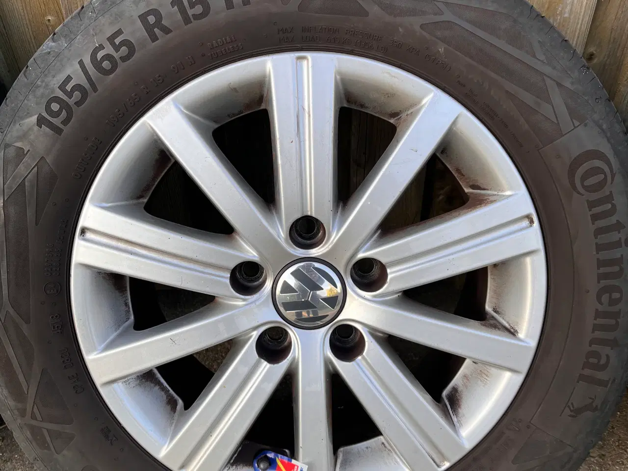 Billede 5 - VW Sommerdæk med alufælg