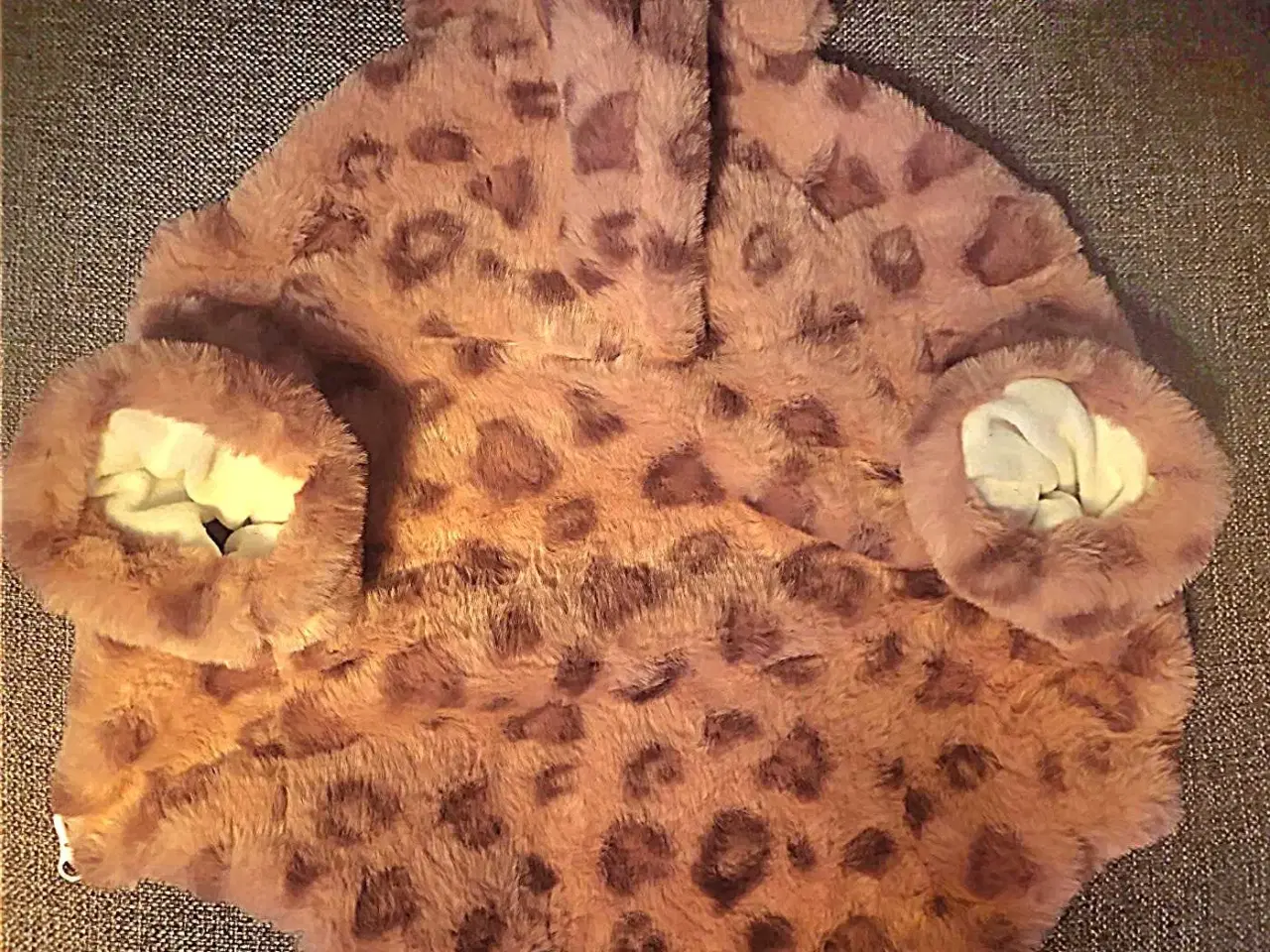 Billede 3 - To Leopard Kæledyrsjakker