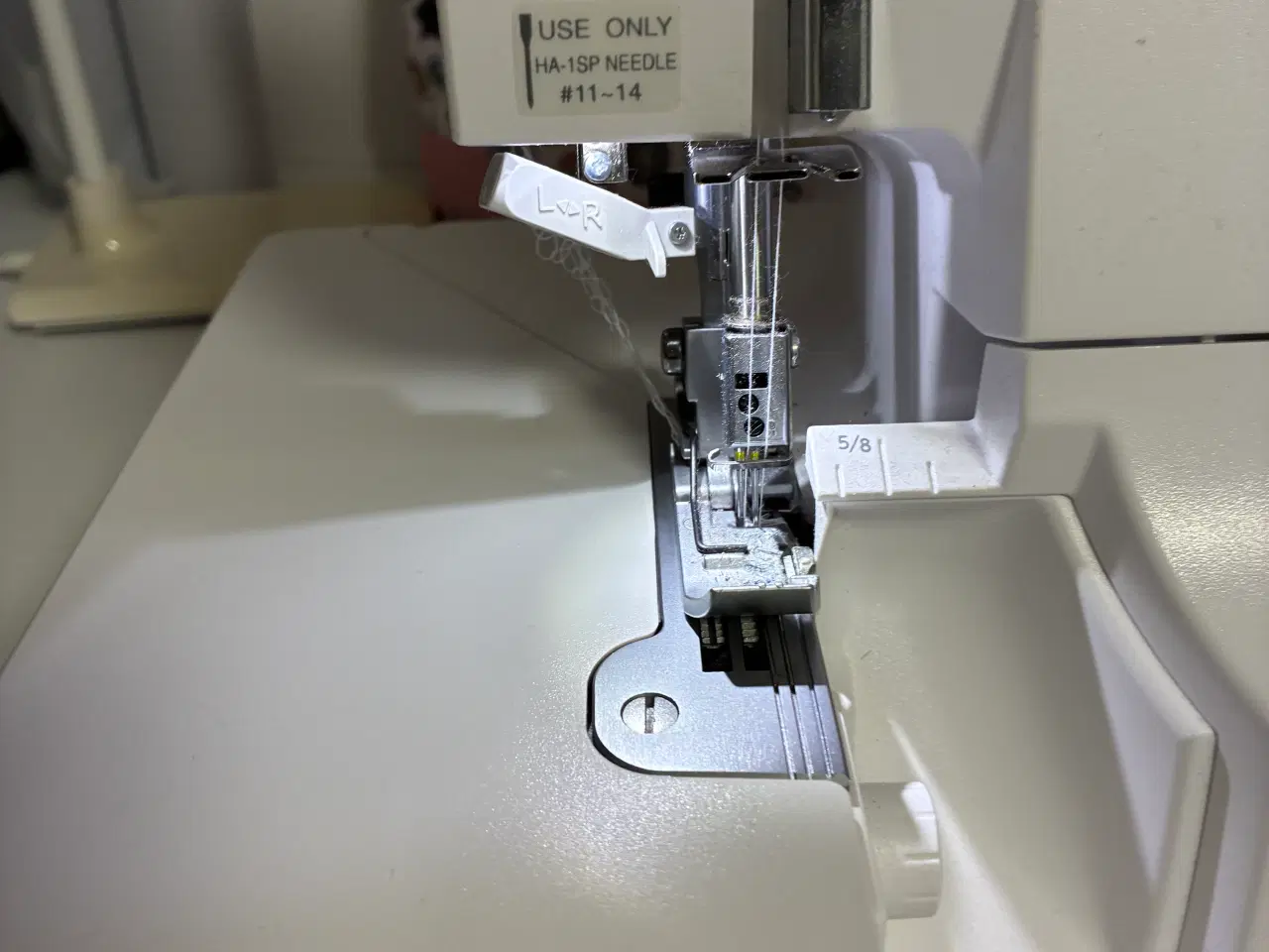 Billede 2 - Elna air overlocker