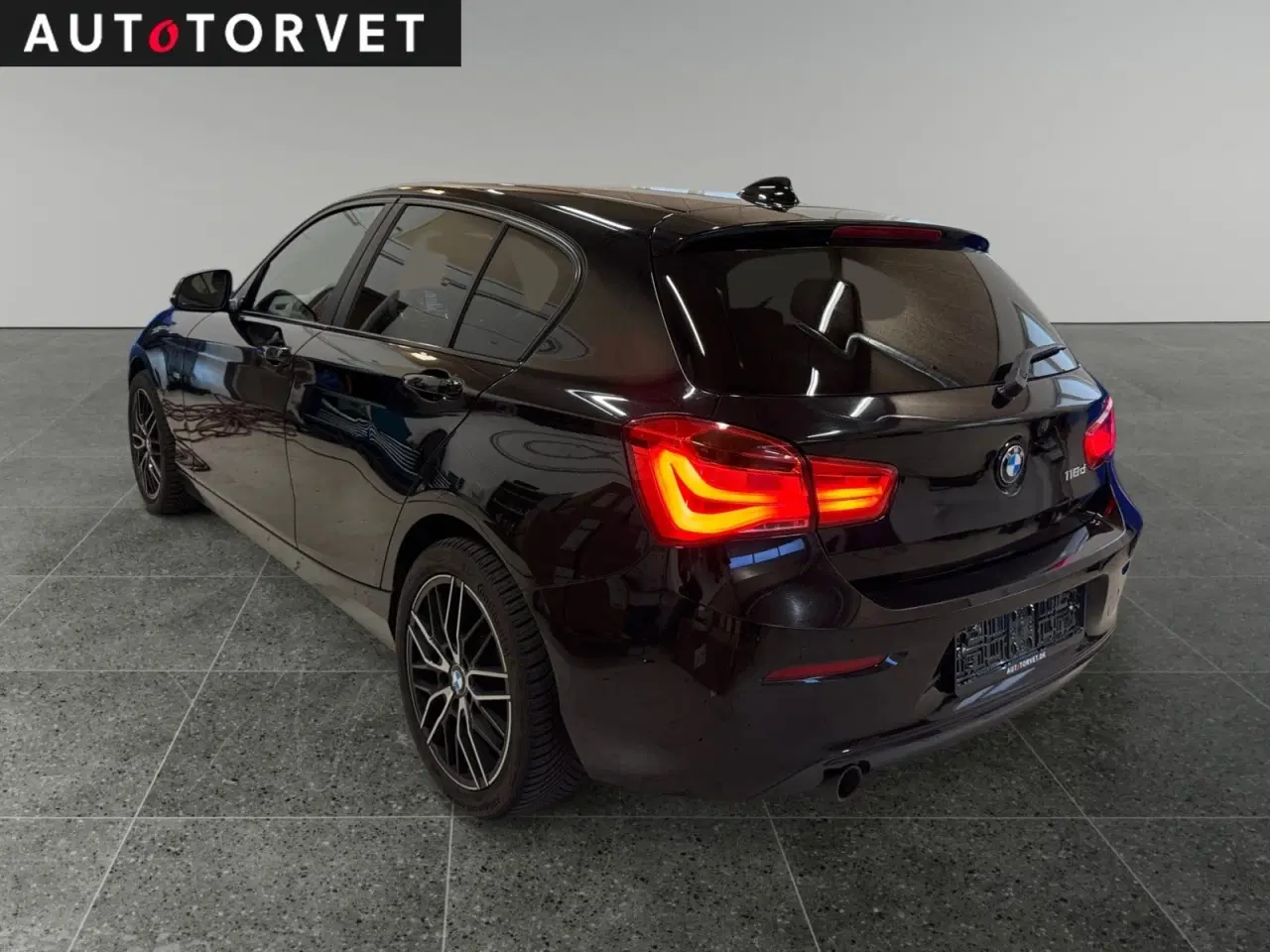 Billede 4 - BMW 118d 2,0 Sport Line aut.