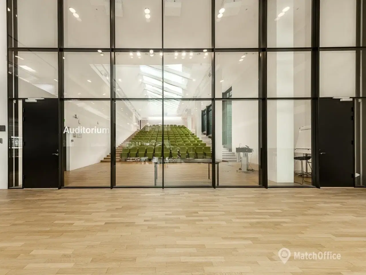 Billede 11 - PUBLIC - ikonisk kontorbygning genopstår som unikt flerbrugerhus med luksuriøse fællesfaciliteter