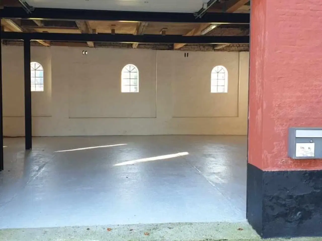 Billede 4 - Udlejning af rummelig lade til opbevaring – 146 m²