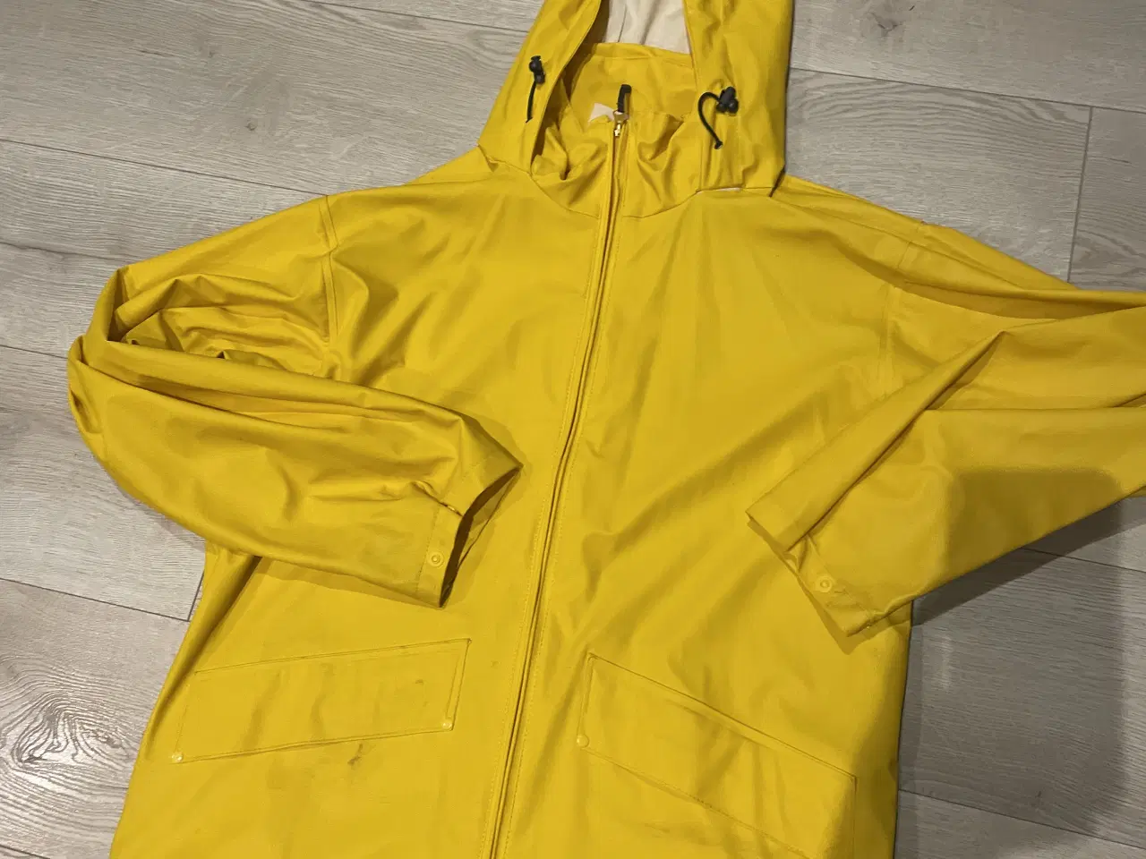 Billede 1 - Helly Hansen Regnjakke str M