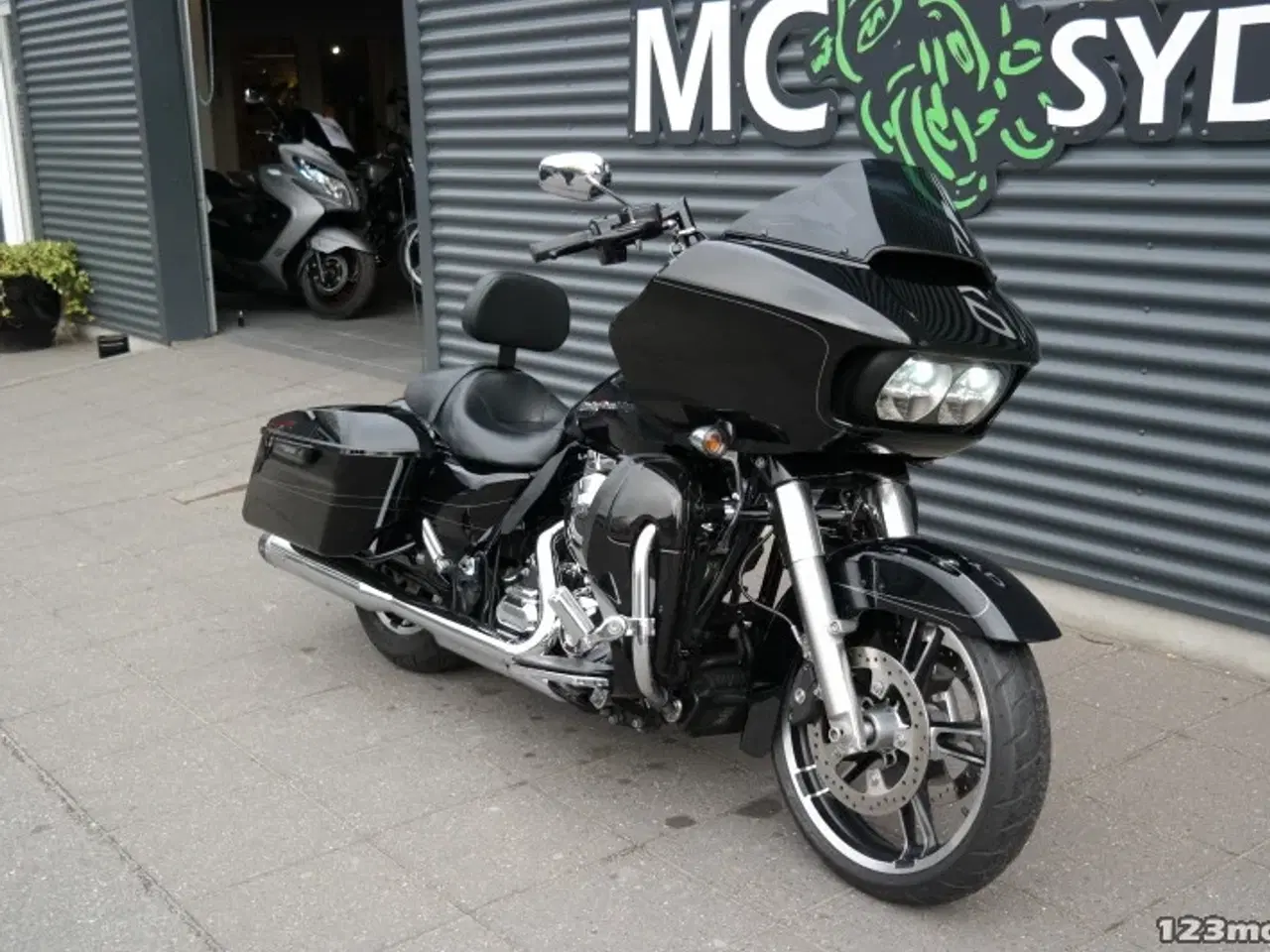 Billede 2 - Harley-Davidson FLTRXS Road Glide Special MC-SYD       BYTTER GERNE