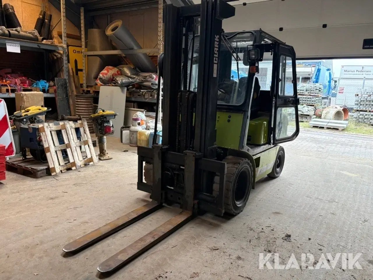 Billede 1 - Truck Clark SF 30L