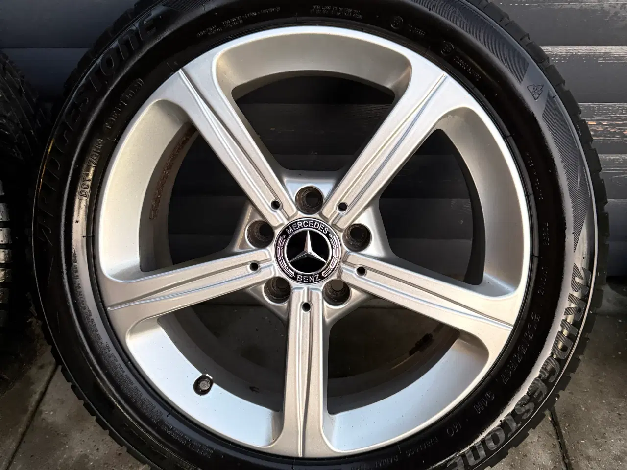Billede 5 - 17” 5x112 Originale Mercedes alufælge med Bridgest