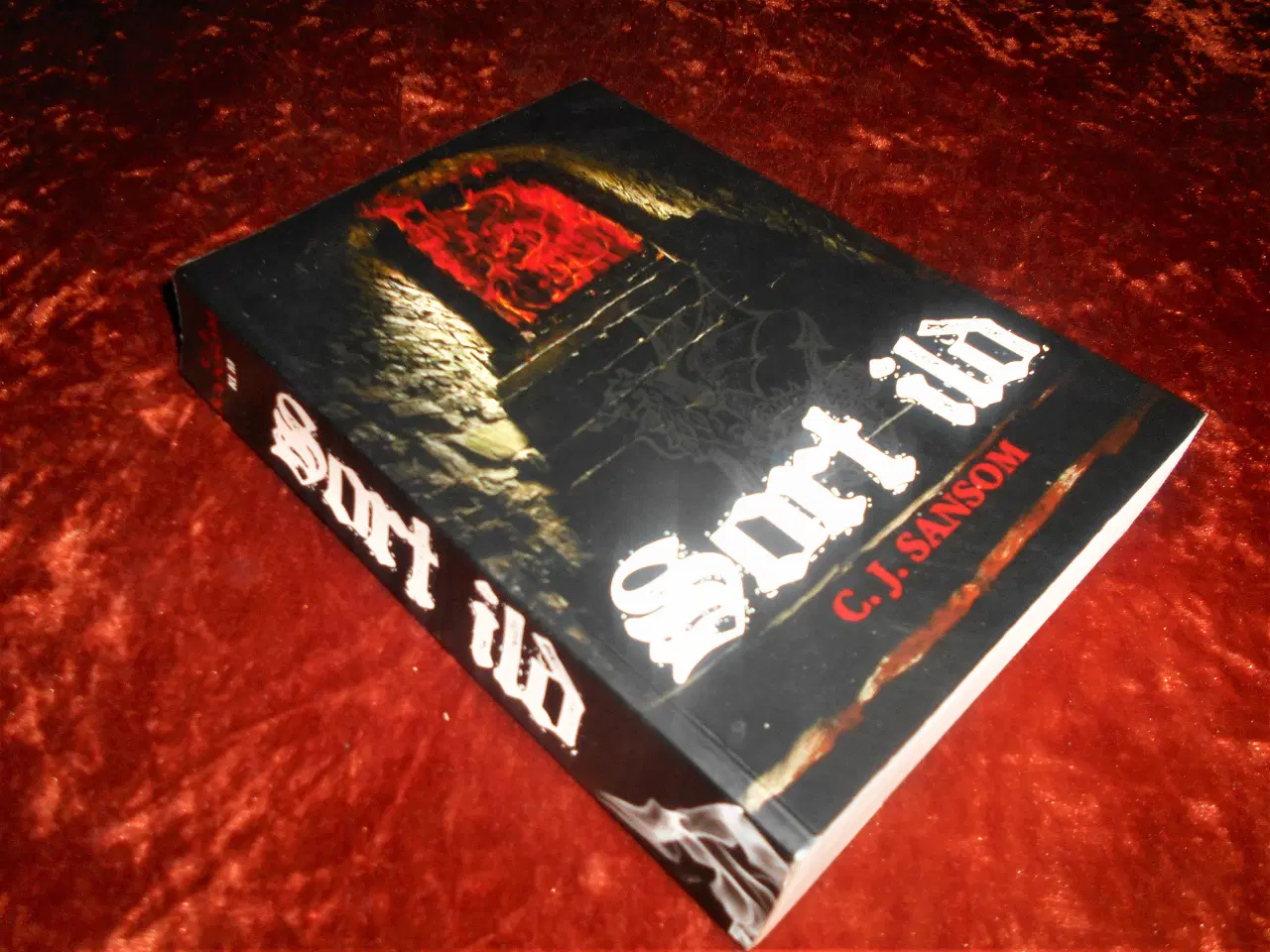 Billede 1 - Sort ild, C. J. Sansom