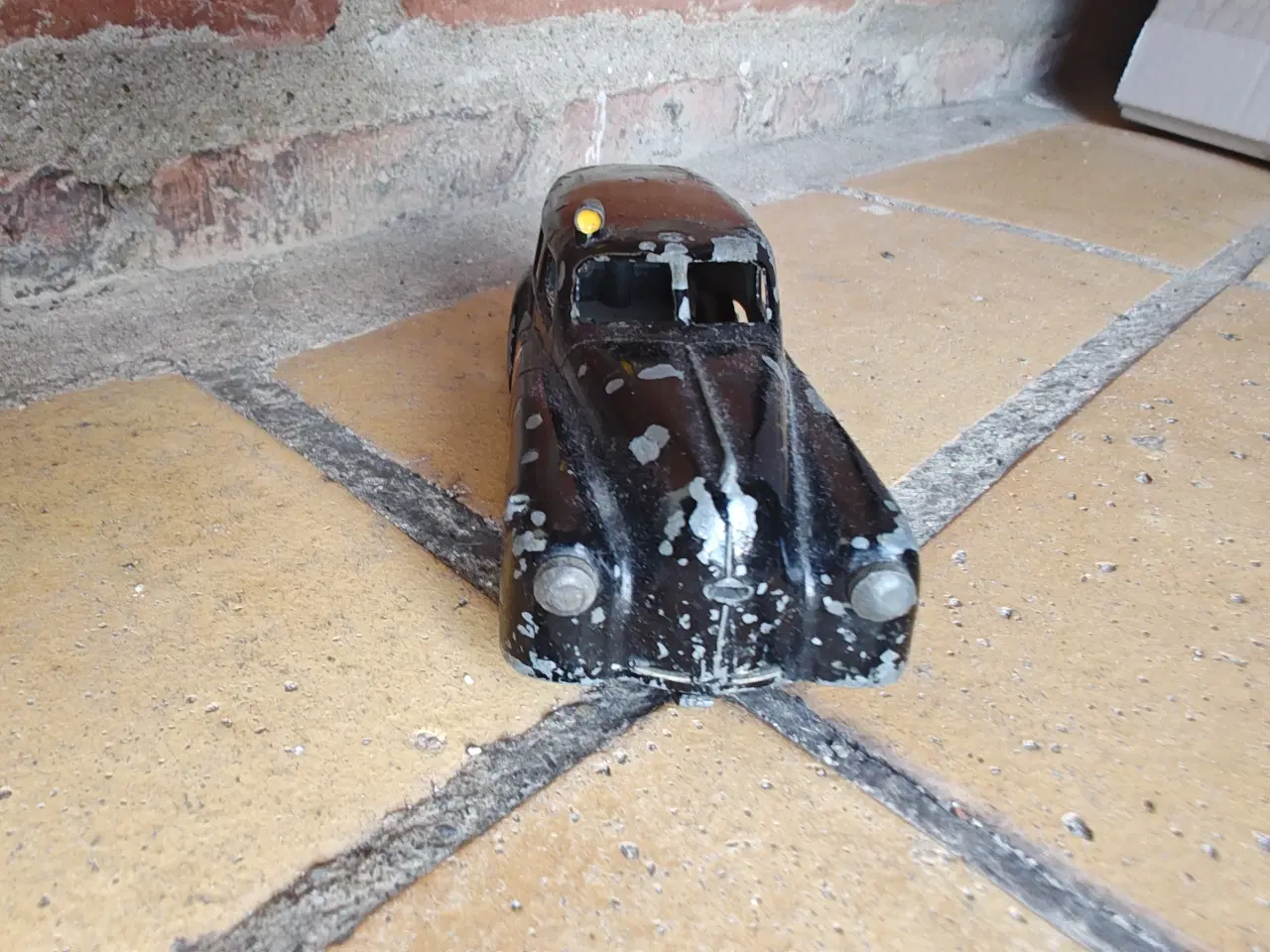 Billede 2 - Tekno Ambulance H Lange Dodge