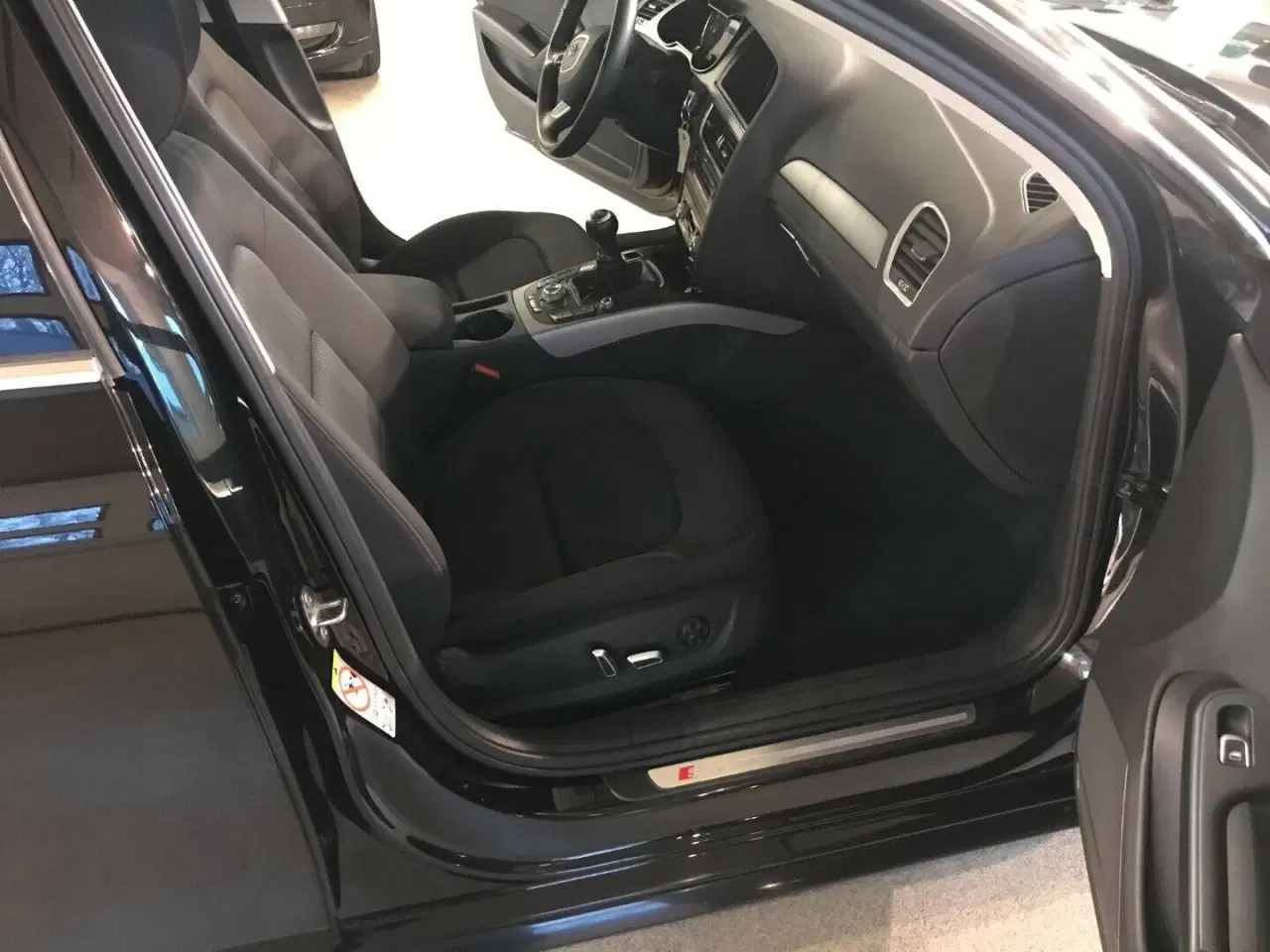 Billede 14 - Audi A4 2,0 TDi 136 S-line