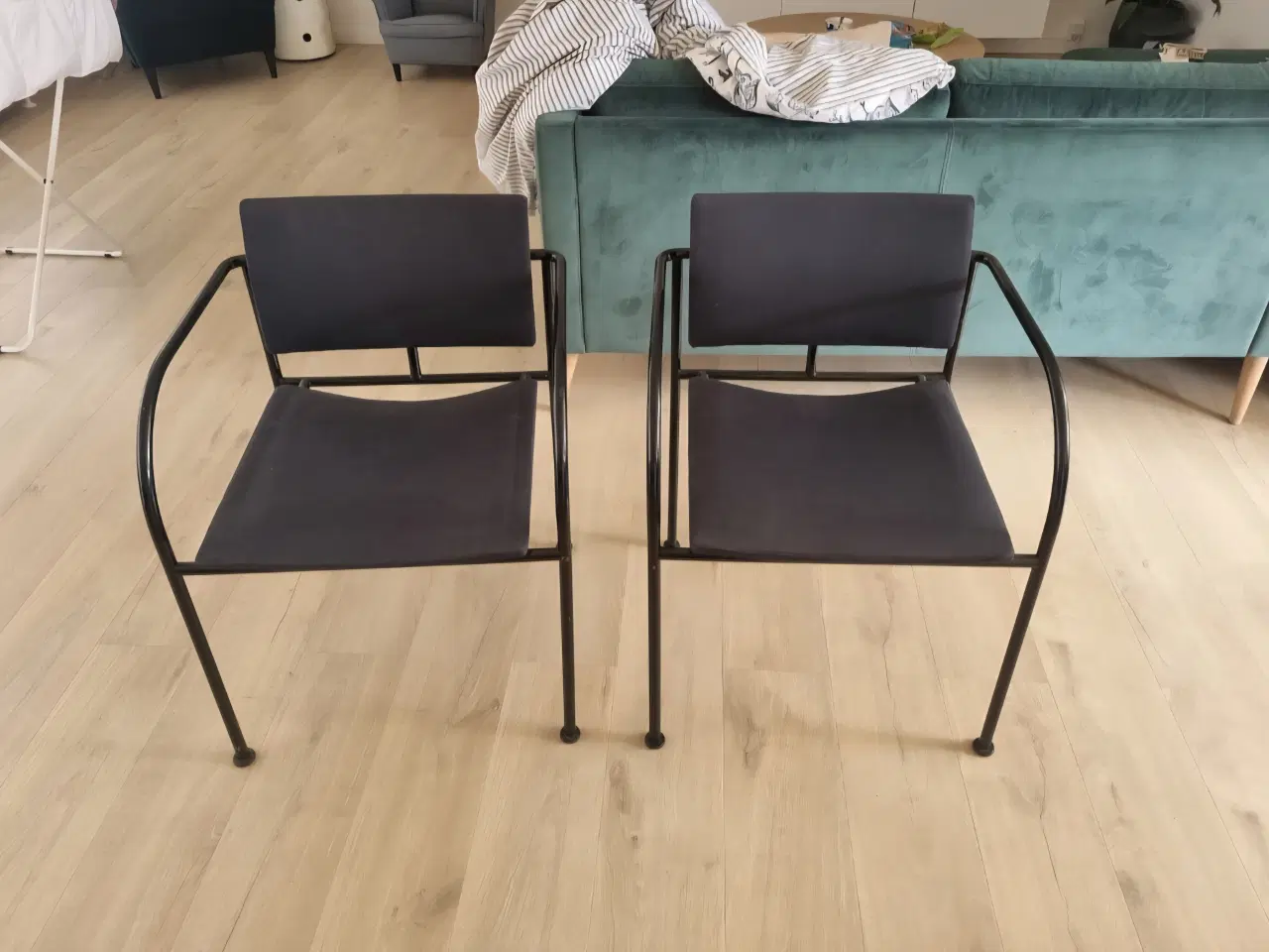 Billede 2 - Friis & Moltke, Stabelstole 2410