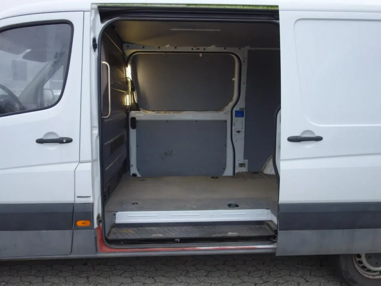 Billede 15 - Mercedes Sprinter 316 2,2 CDi R2 Kassevogn
