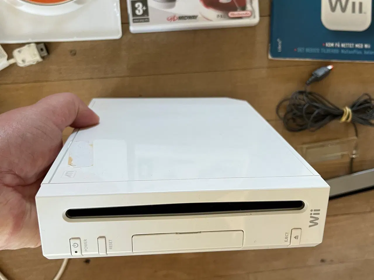 Billede 2 - Nintendo Wii med 3spil og tilbehør 