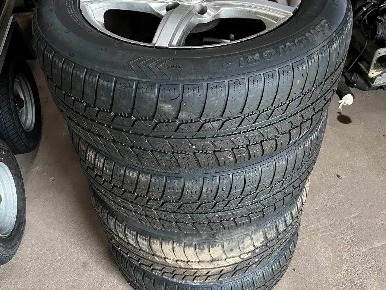 Billede 2 - 8,5x18 vinterhjul til Volvo xc90