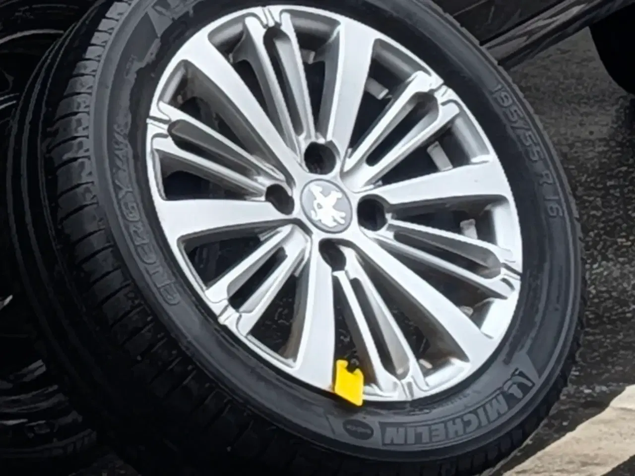 Billede 3 - Peugeot 208 1,2 VTi 82 Allure