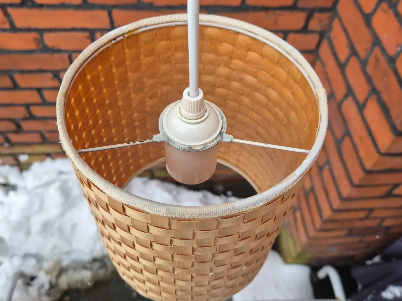 Billede 10 - Sød retrolampe i flet med det hyggeligste lys