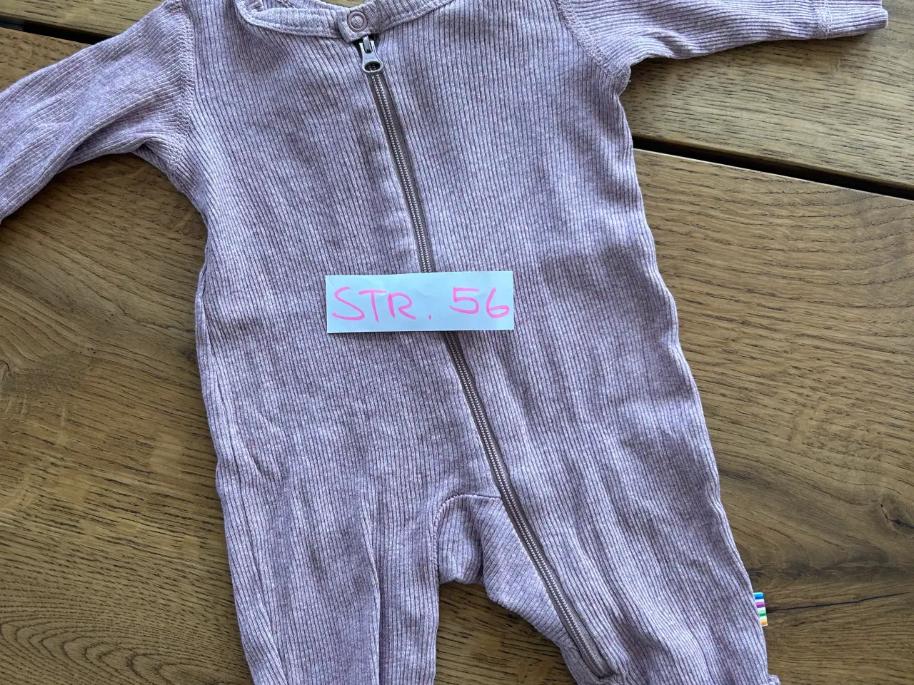 Billede 17 - Babytøj til pige str 56