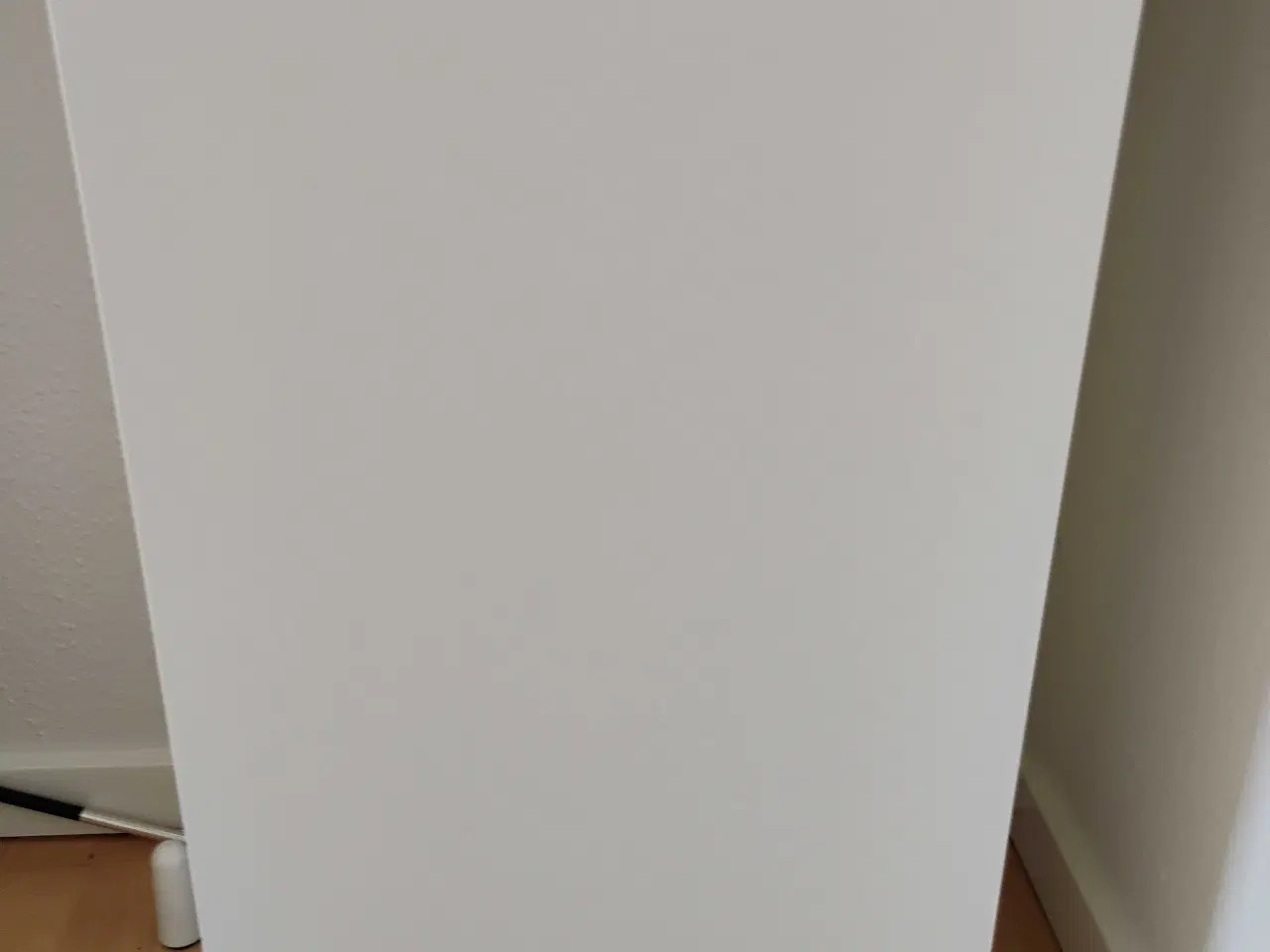 Billede 3 - Akvarie 60L inkl lys og bord