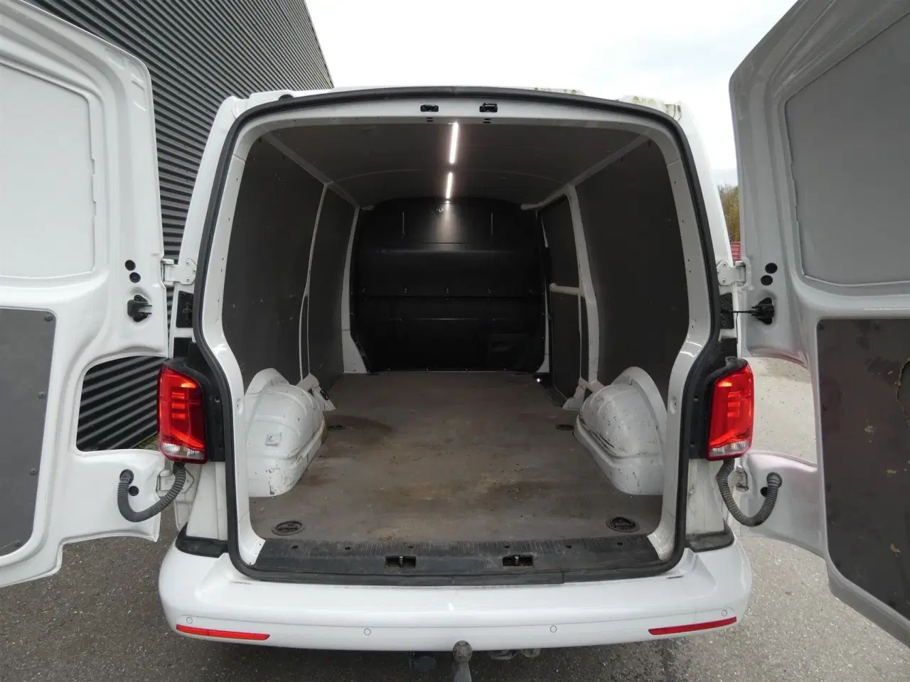Billede 8 - VW Transporter Lang 2,0 TDI BMT DSG 204HK Van 7g Aut.