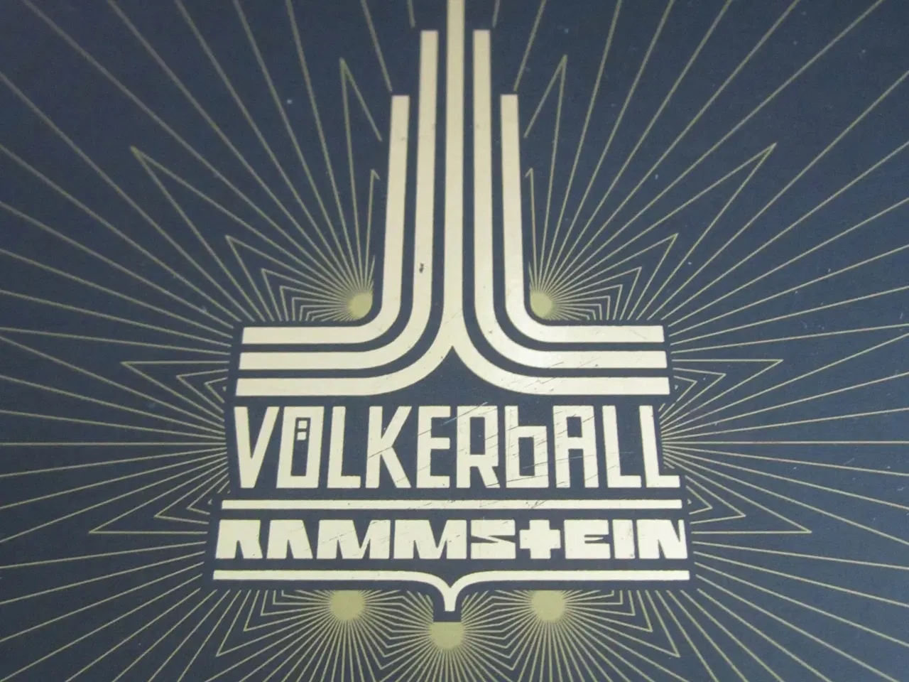 Billede 1 - RAMMSTEIN. VOLKERBALL. CD + DVD.