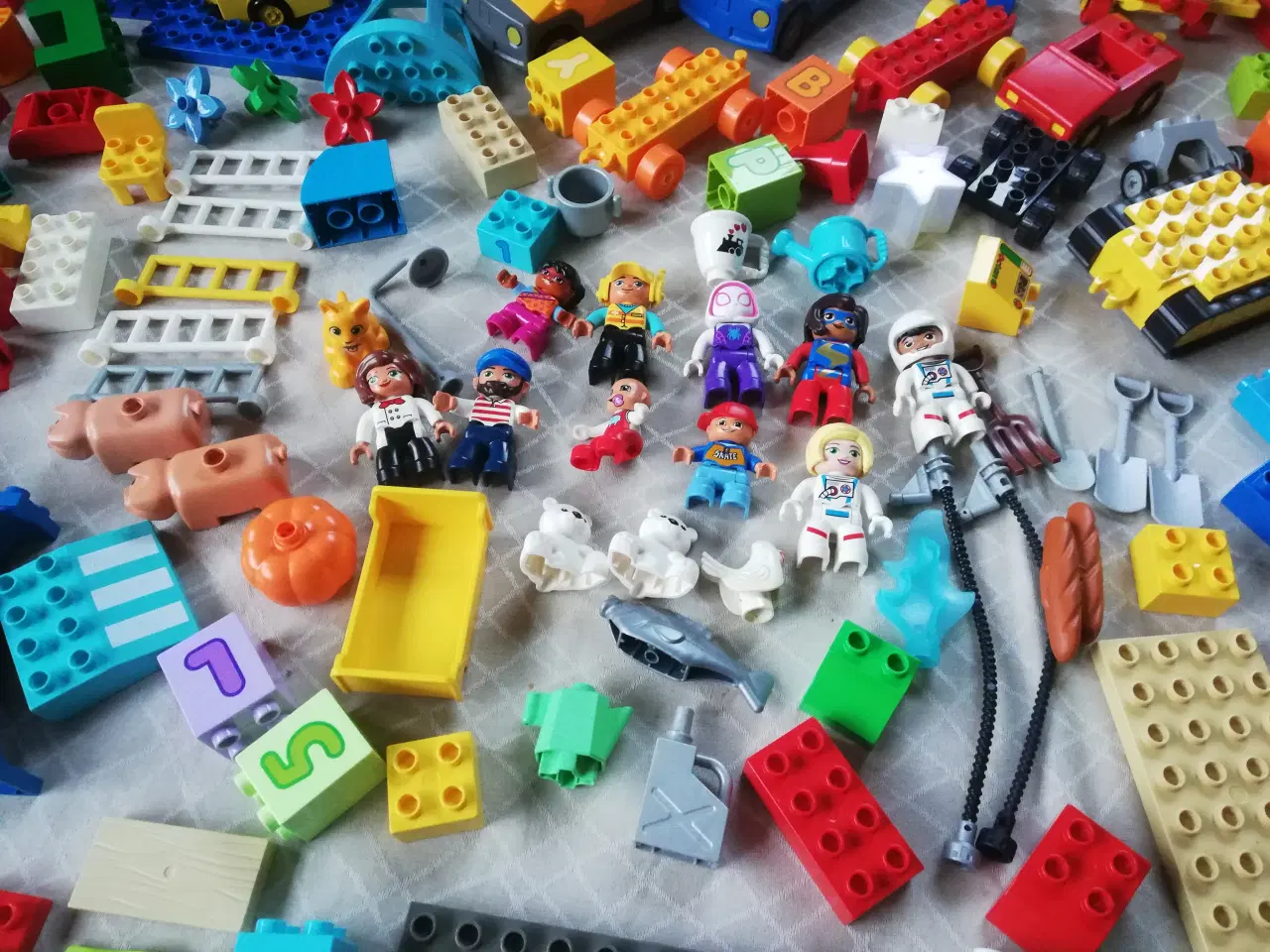 Billede 2 - Lego Duplo 4 kg blandet 