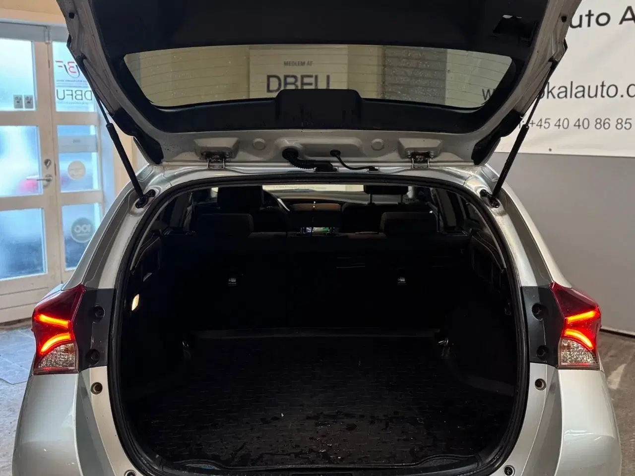 Billede 7 - Toyota Auris 1,8 Hybrid H2 Comfort Touring Sports CVT