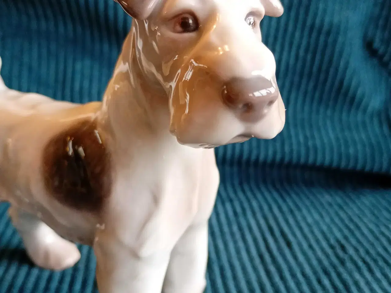 Billede 5 - Bing & Grøndahl fox terrier – model 1998 – håndmal