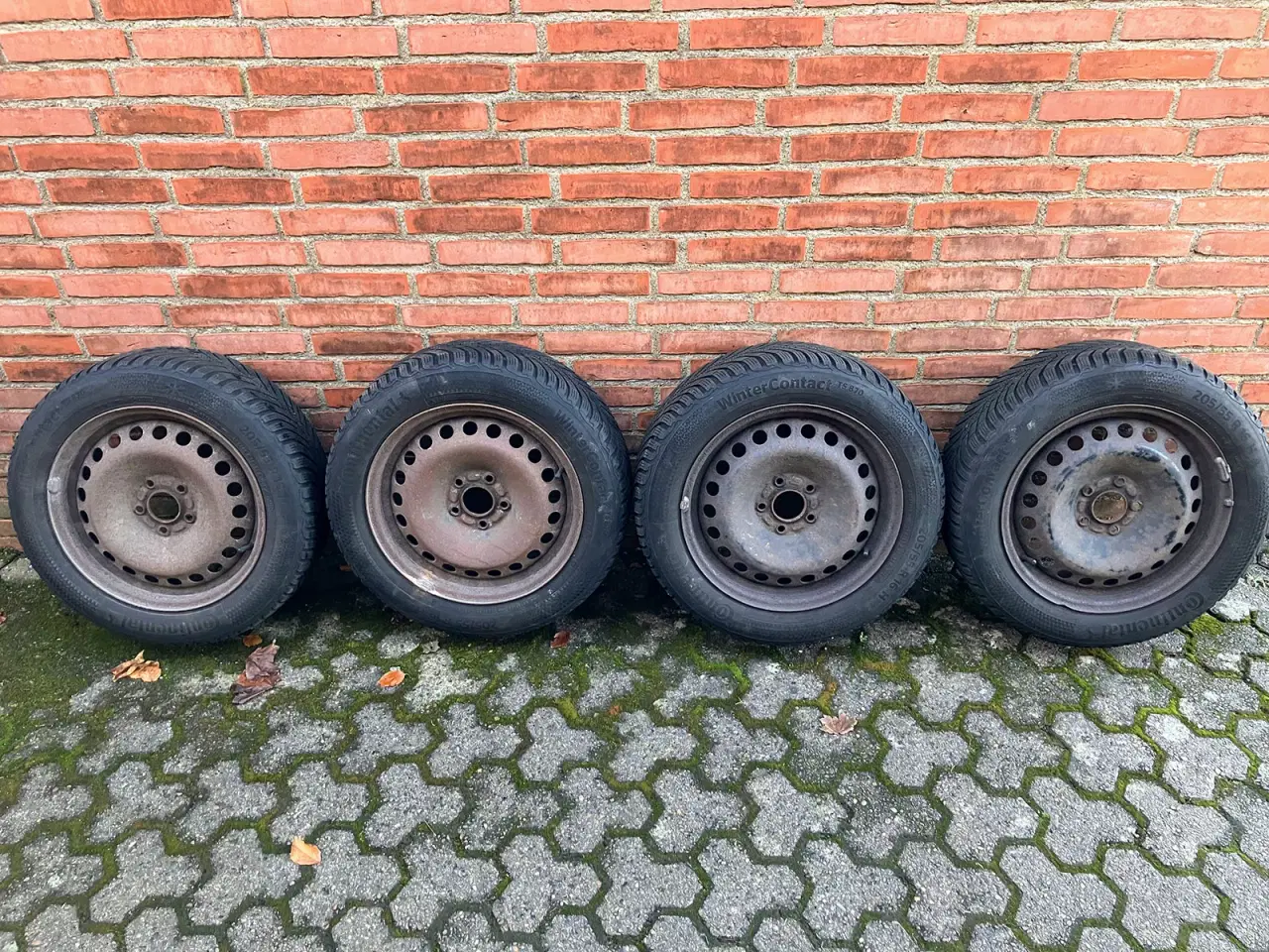 Billede 1 - 4 stk. Continental vinterhjul til Volvo og Ford