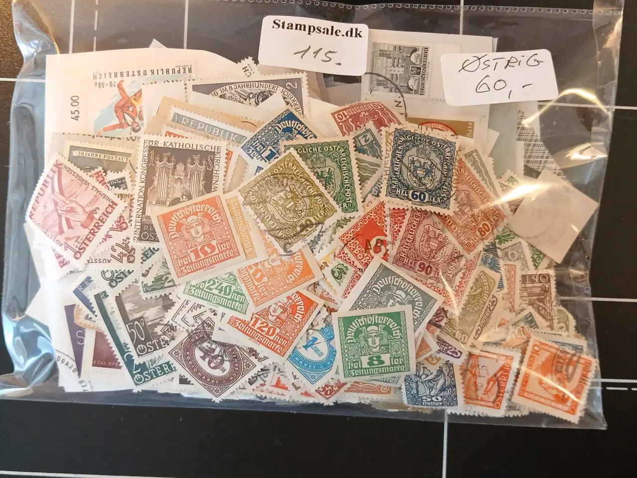 Billede 1 - Østrig (115) Blandet pose, både afvasket og på pap