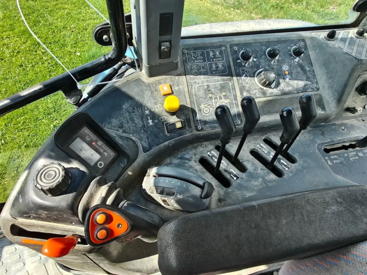 Billede 7 - New Holland TM150