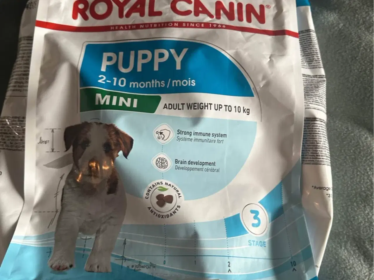 Billede 1 - Hundemad , Royal Canon 3kg , taget lidt af 