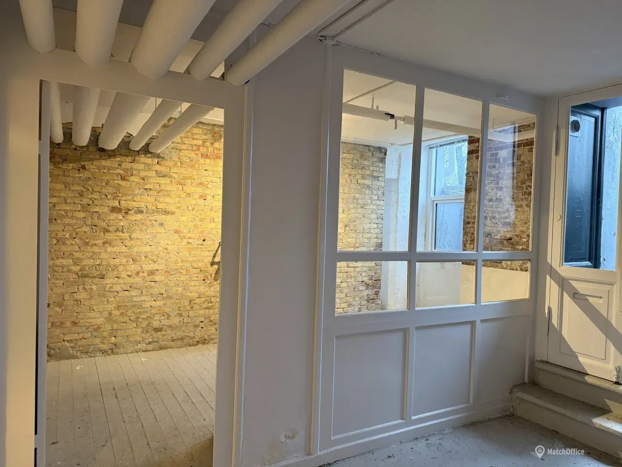 Billede 4 - Unikt kælderlejemål ved Israels Plads