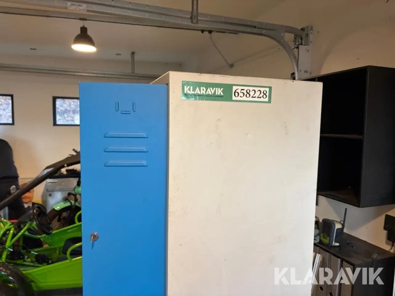 Billede 12 - Omklædningsskab