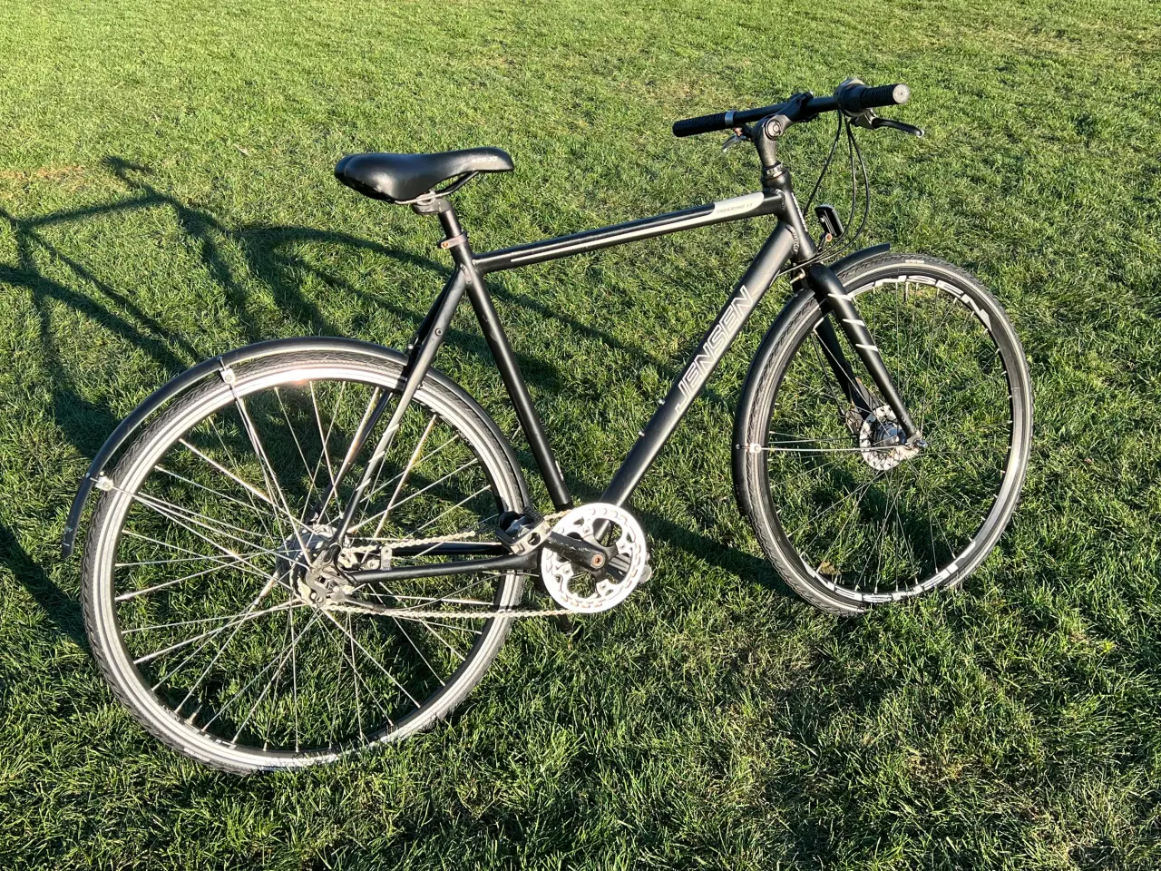 Billede 1 - Jensen klassik sort citybike alu, 28”, nyservicere