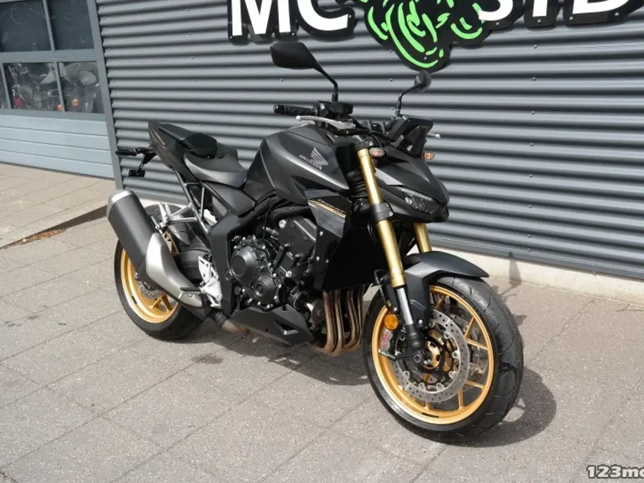 Billede 2 - Honda CB 1000 Hornet SP MC-SYD       BYTTER GERNE
