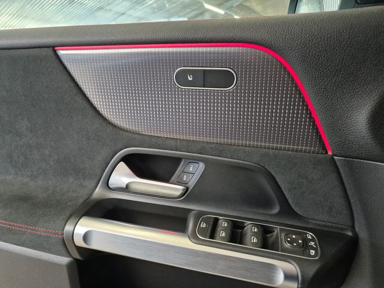 Billede 18 - Mercedes-Benz EQB 250 EL AMG Line 7 sæder 190HK 5d Aut.