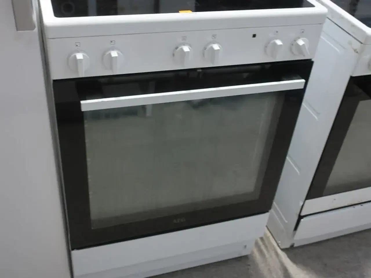 Billede 1 - Komfur AEG CCB6400BBW
