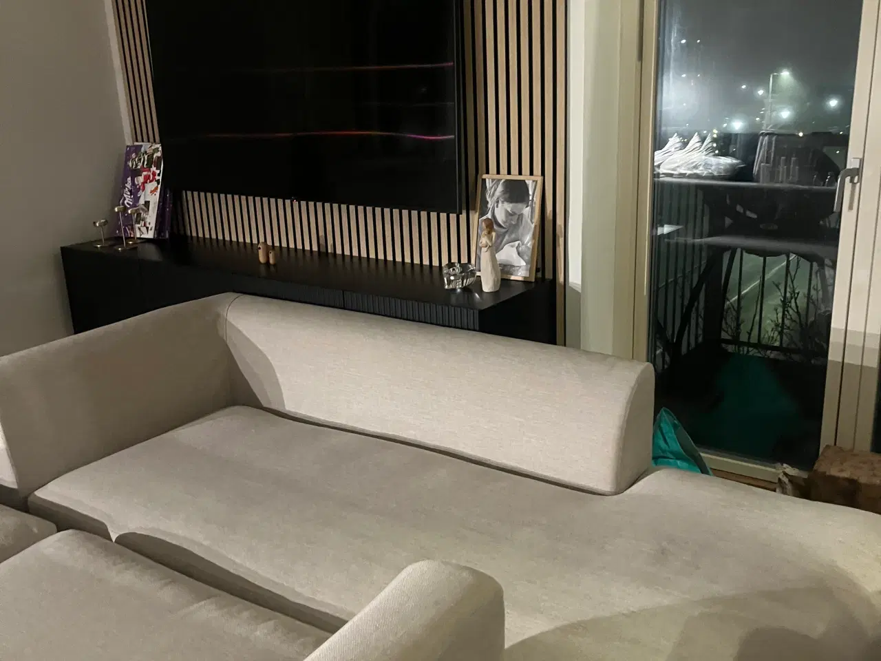 Billede 2 - Beige sofa 