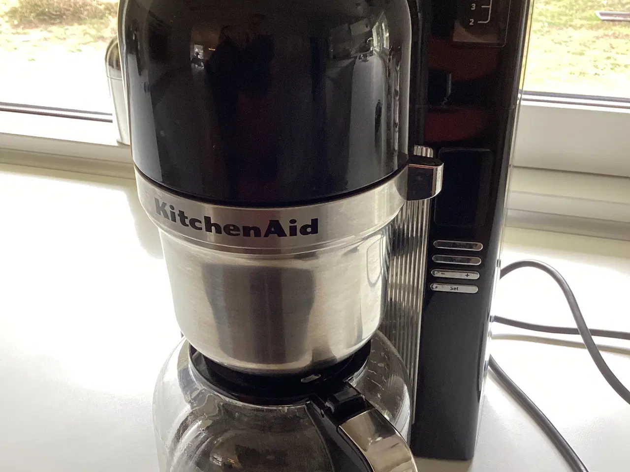 Billede 2 - Pæn KitchenAid kaffemaskine KCM0802