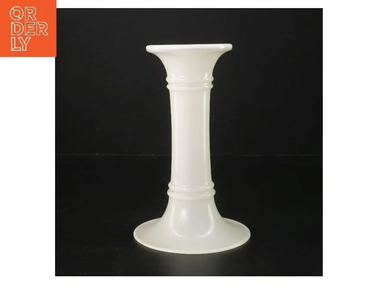 Billede 1 - Hvid vase holmegaard (str. 19 cm)