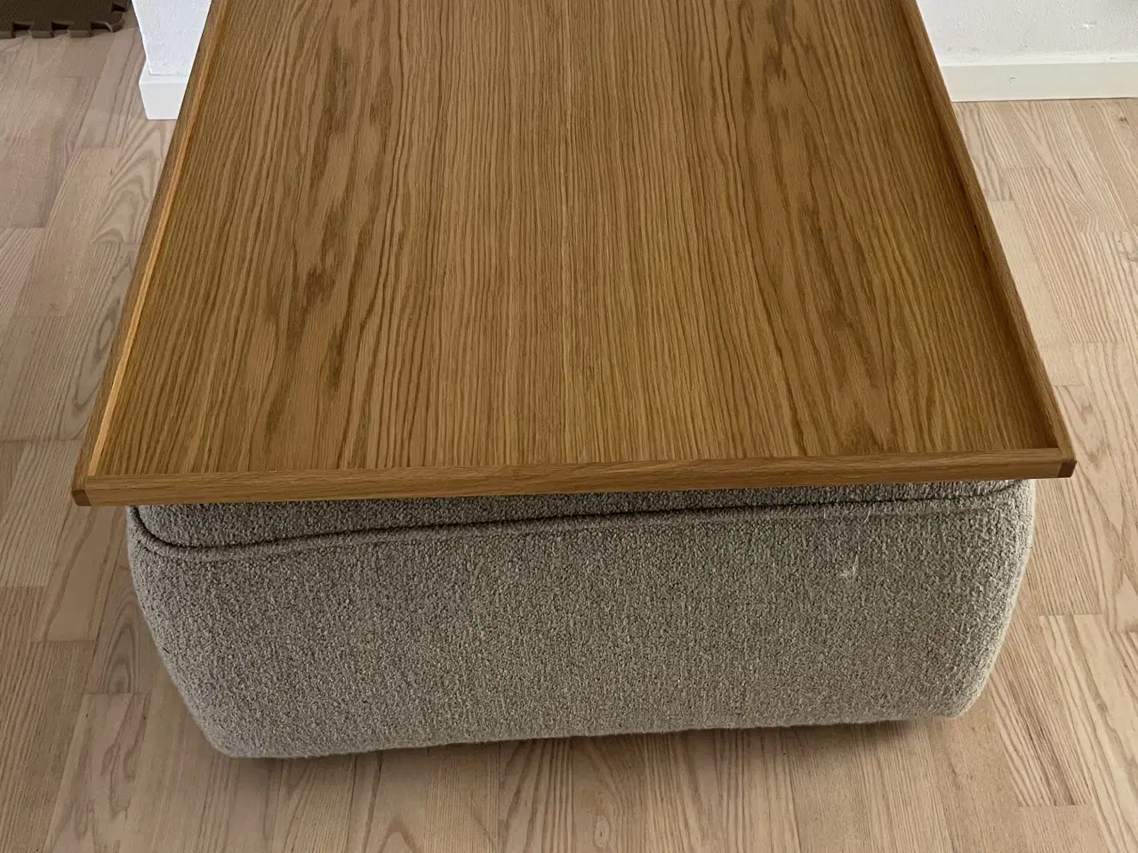 Billede 1 - Bordplade til puf, Harlow