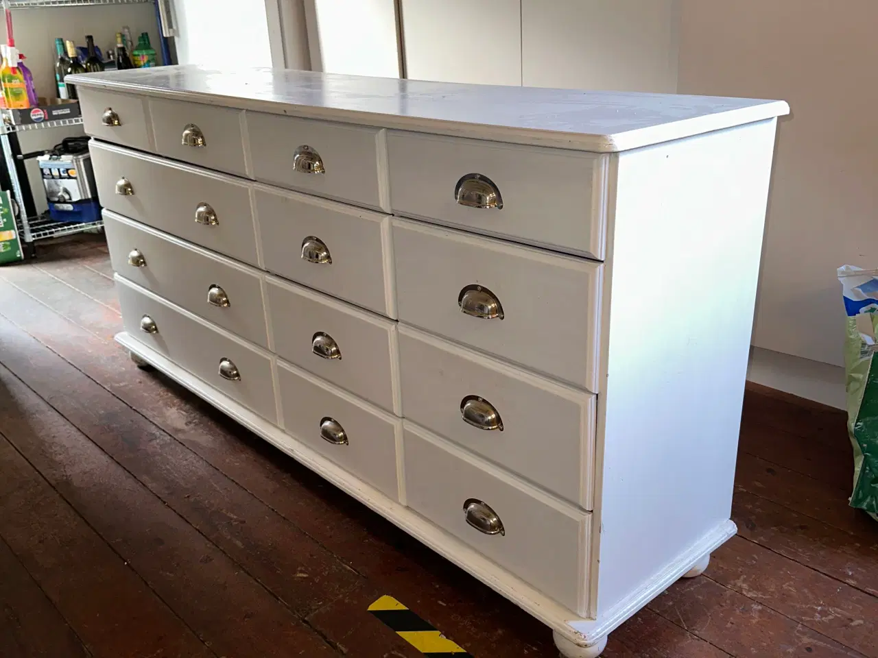 Billede 5 - Kommode / købmandsdisk i fyrretræ