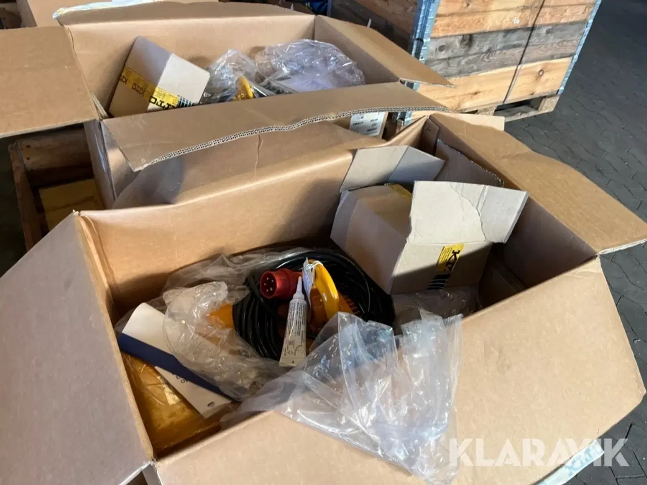 Billede 2 - Elektriske kædehejs Kito 2,5T 2 styk - ubrugte