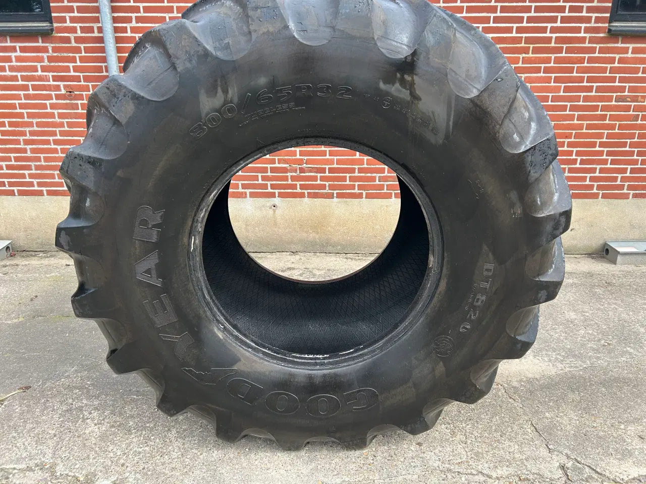 Billede 5 - Goodyear 800/65-32