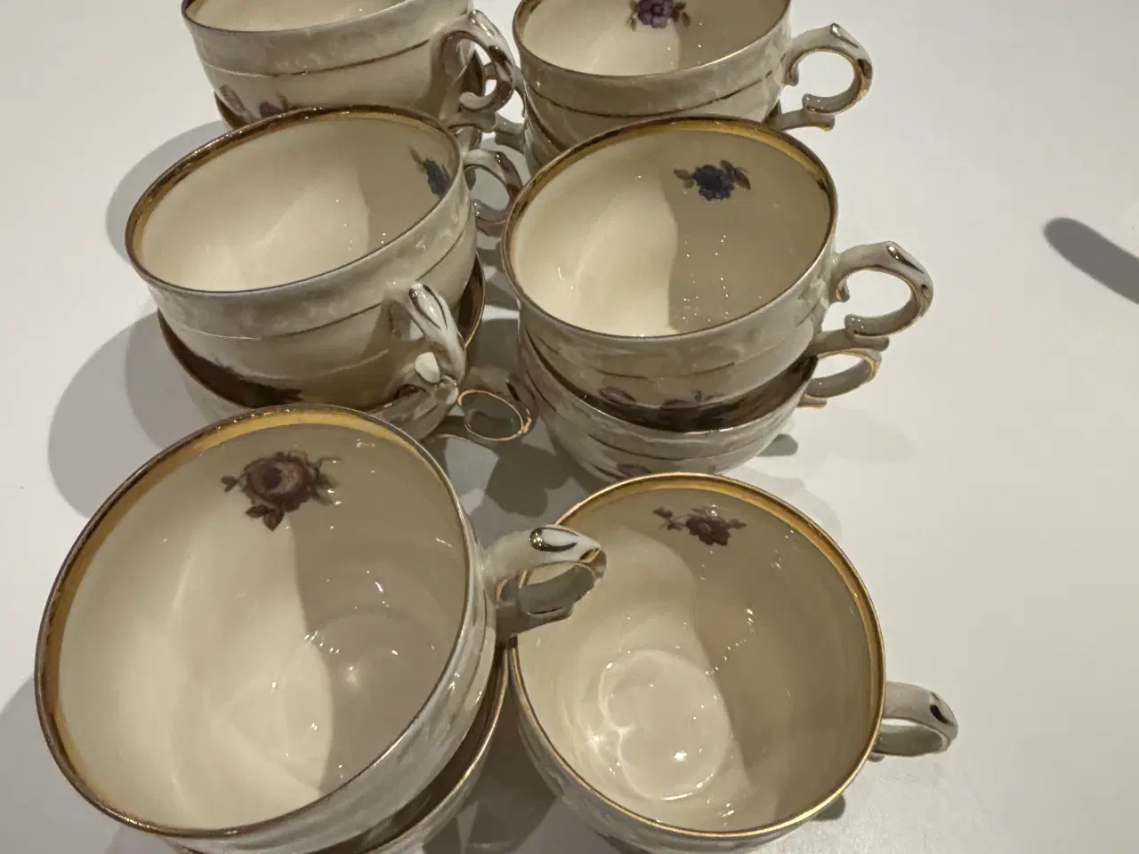 Billede 15 - Rosenborg spise- og kaffestel